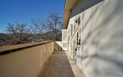 Turnkey House with Olive Grove