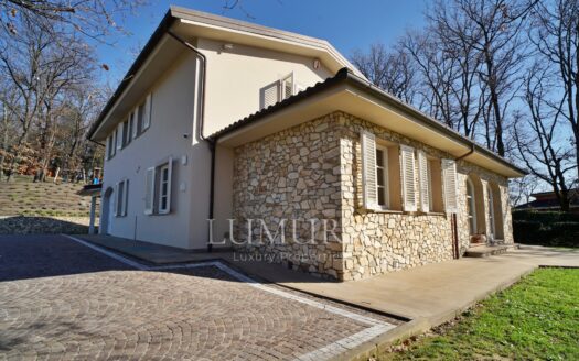 Turnkey House with Olive Grove