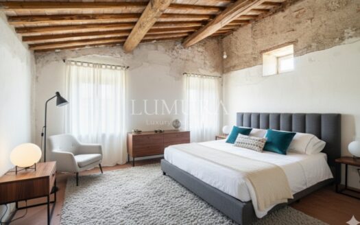 Exclusive Aparment inside a 16th Century Villa