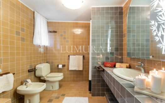 Fortified Estate with 13 Hectares in Pistoia, Tuscany