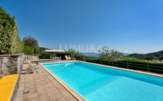 Fortified Estate with 13 Hectares in Pistoia, Tuscany