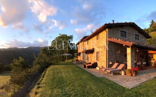 Super Panoramic Country house in Garfagnana